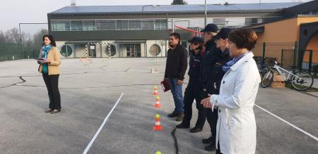 Predaja spretnostnega poligona učencem Osnovne šole Janeza Kuharja Razkrižje 5